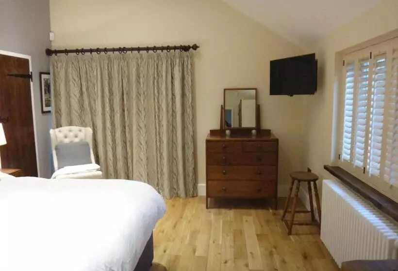 Robin Hood Farm B&b