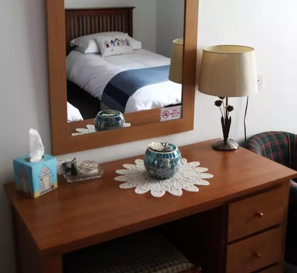 Ulceby Lodge Bed & Breakfast
