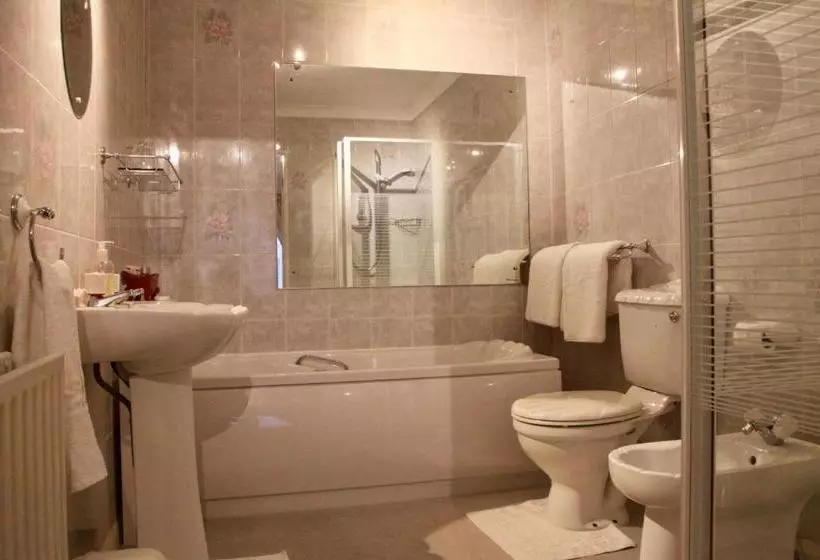 Ulceby Lodge Bed & Breakfast