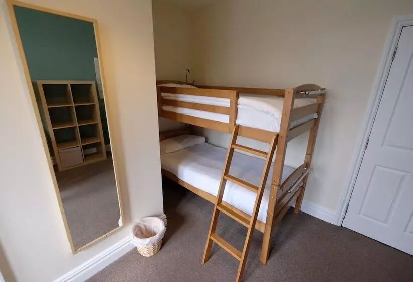 Wayfarers Independent Hostel