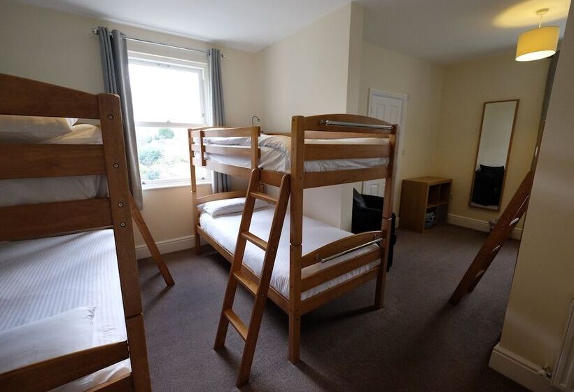 Wayfarers Independent Hostel