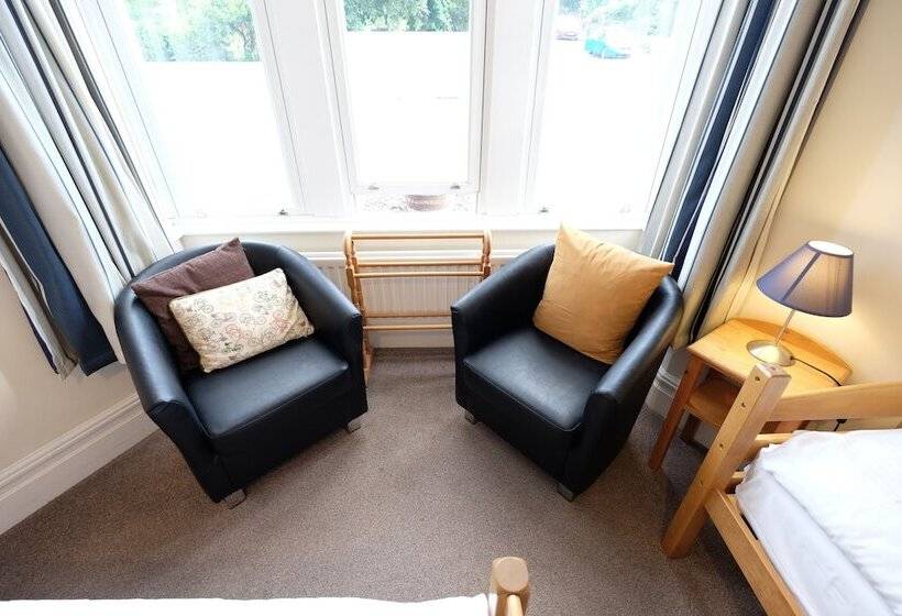 Wayfarers Independent Hostel