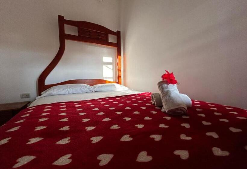 هاستل Hostal Casa Taisha