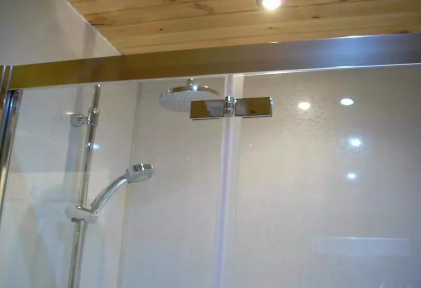 تختخواب و صبحانه 6 Caberfeidh