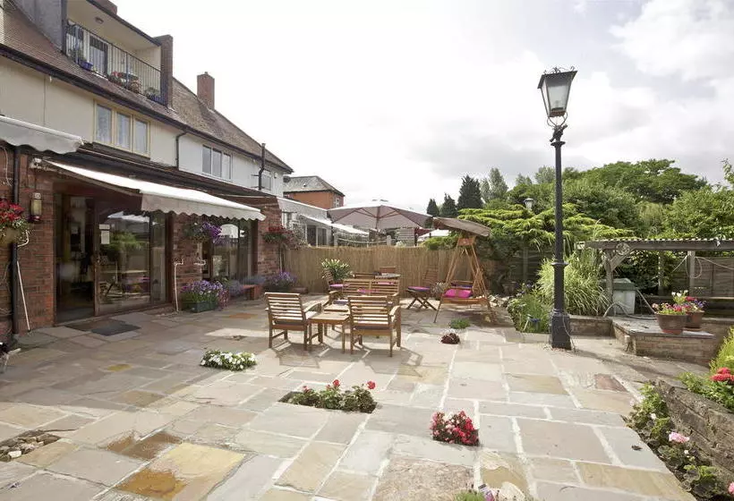 ベッドアンドブレックファースト Acorn Guest House In Hull
