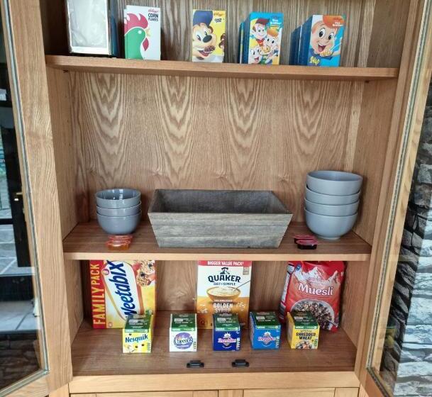 مبيت وإفطار Castle Lodge   Brecon Beacons Accommodation