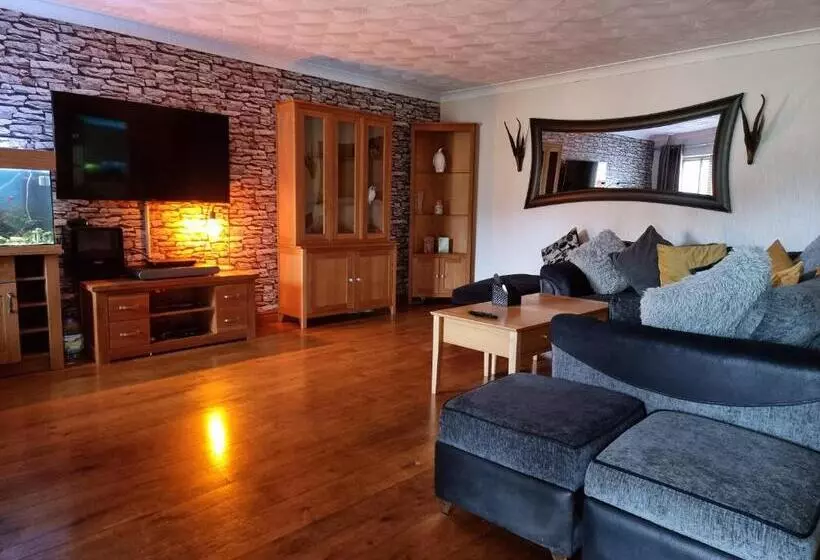 Aamiaismajoitus (B&B) Castle Lodge   Brecon Beacons Accommodation
