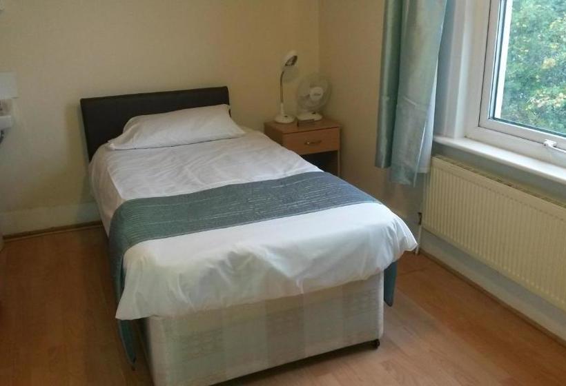 Bed and Breakfast Cedars House