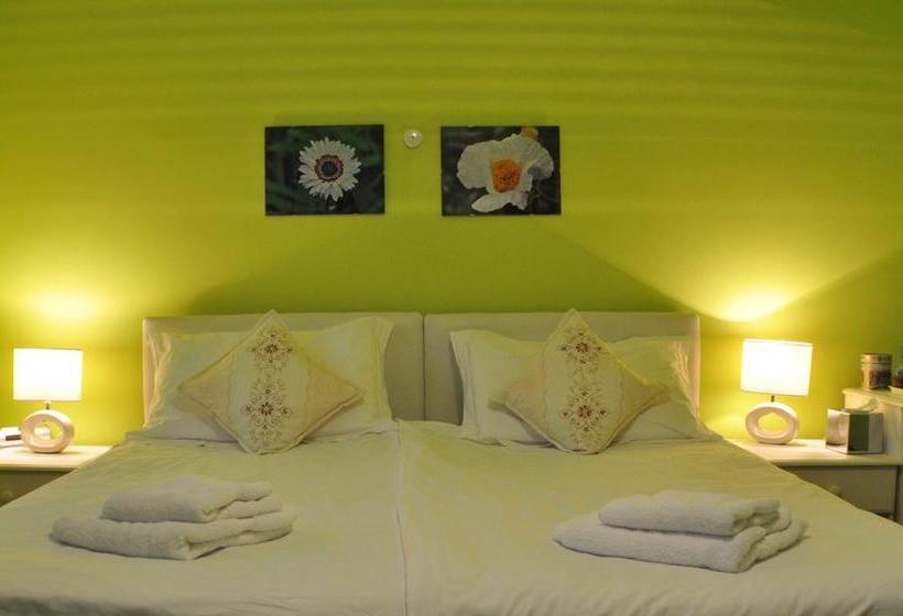 Bed and Breakfast Garfield Lodge