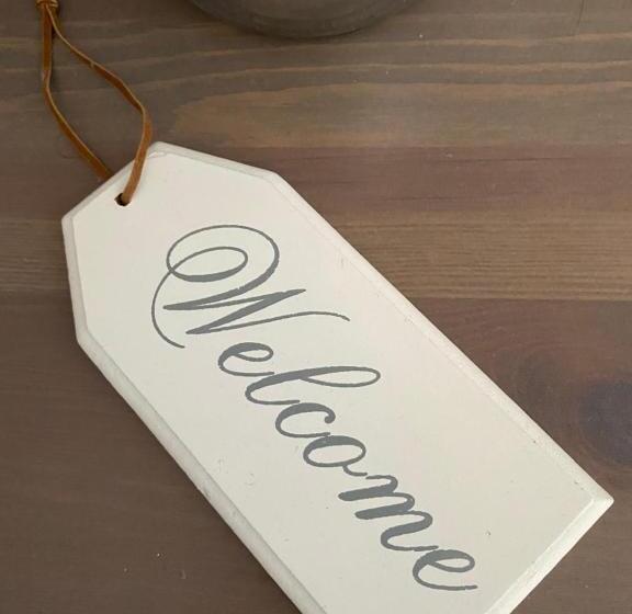 مبيت وإفطار Ship Stores Guest House