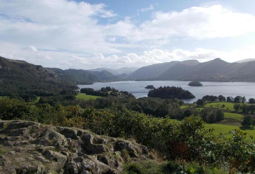 ベッドアンドブレックファースト Swiss Court Guest House