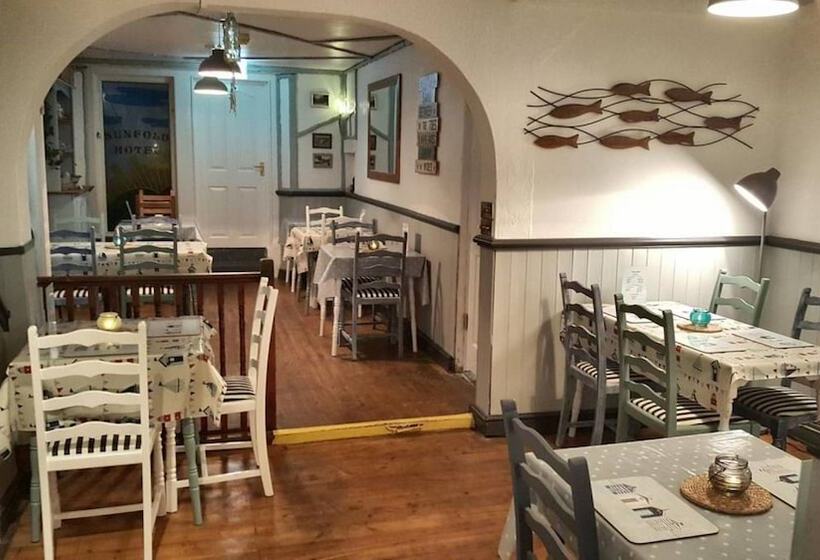 تختخواب و صبحانه The Sunfold