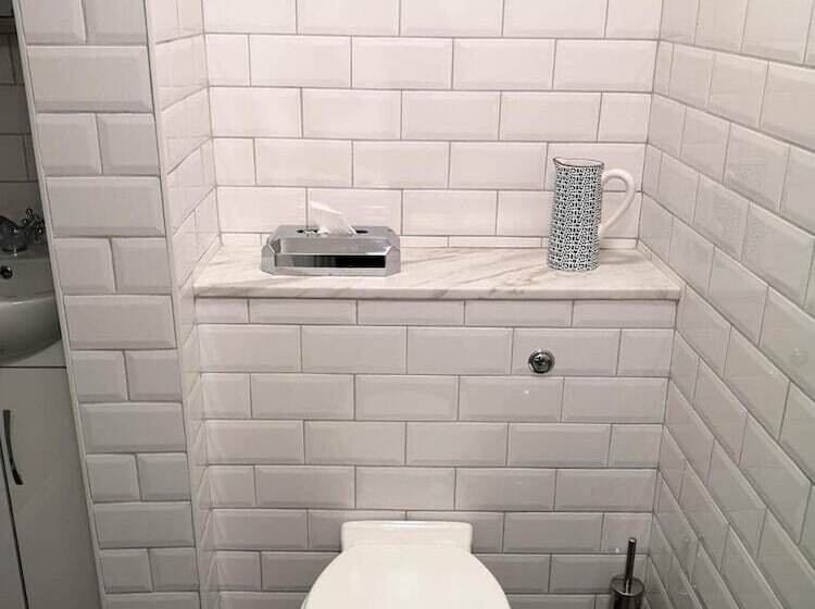 تختخواب و صبحانه The Sunfold