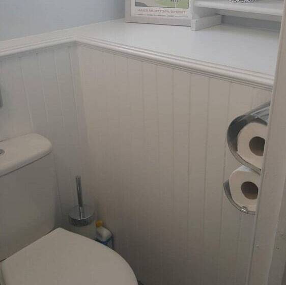 تختخواب و صبحانه The Sunfold