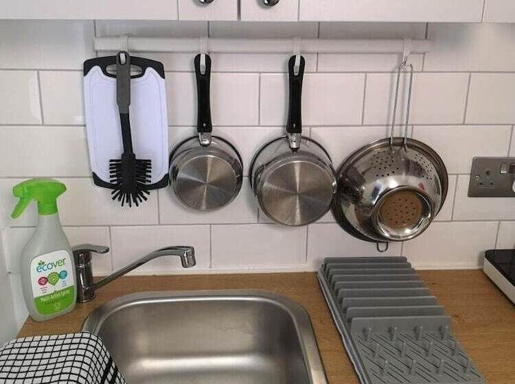 تختخواب و صبحانه The Sunfold