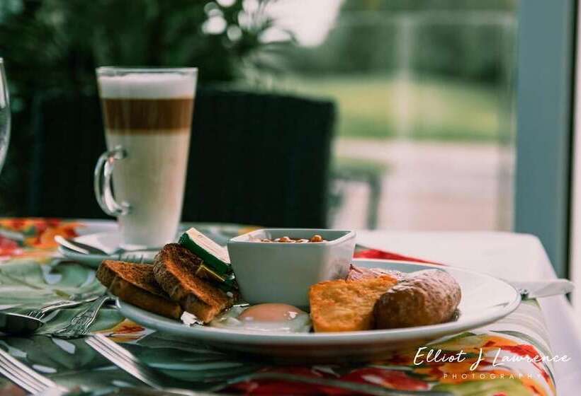 酒店 Dudsbury Golf Club   And Spa