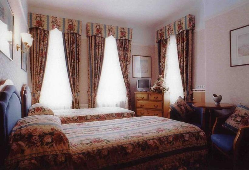 Отель The Grange