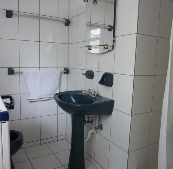 בית מלון כפרי Hostal Zentrum