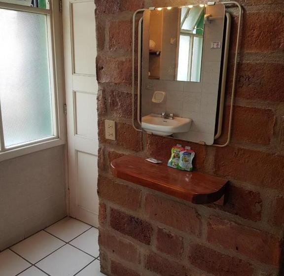 בית מלון כפרי Hostal Zentrum