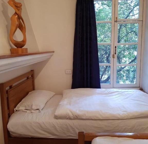 בית מלון כפרי Hostal Zentrum