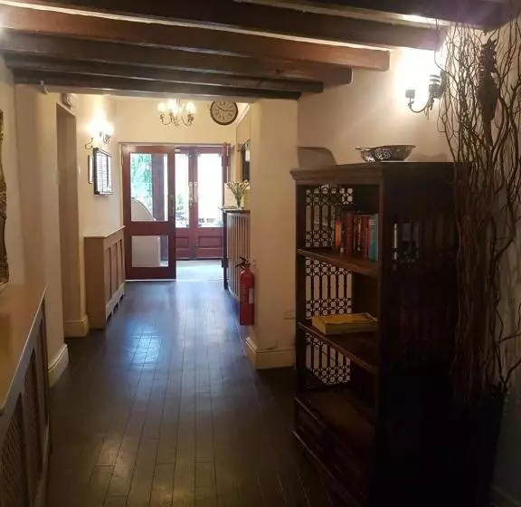 ホテル Millgate House
