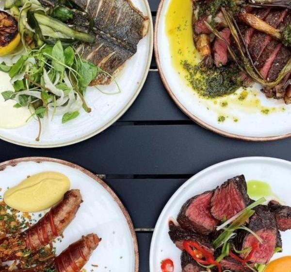 בית מלון כפרי Nevill Arms Inn