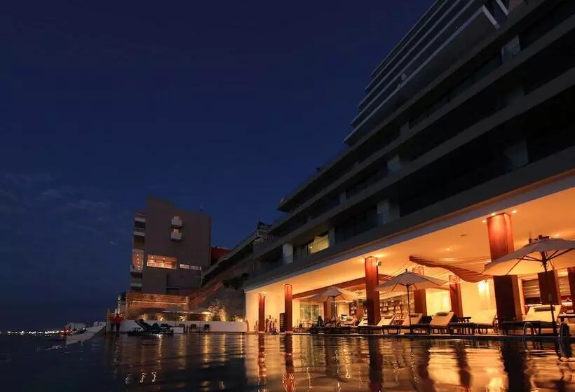 Hotel Poseidon