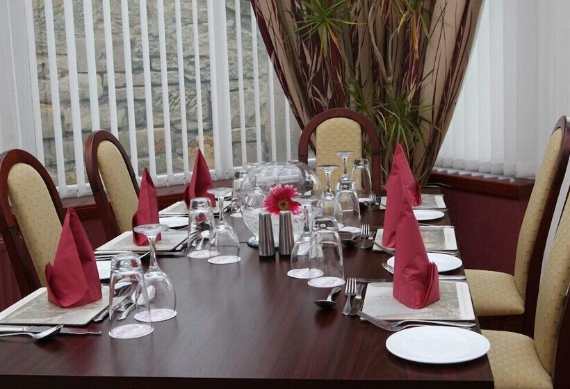 فندق Sunninghill