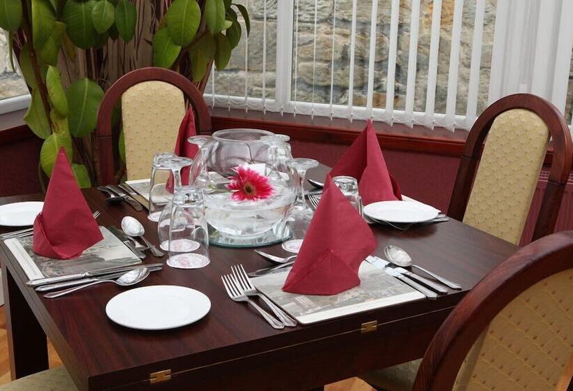 فندق Sunninghill