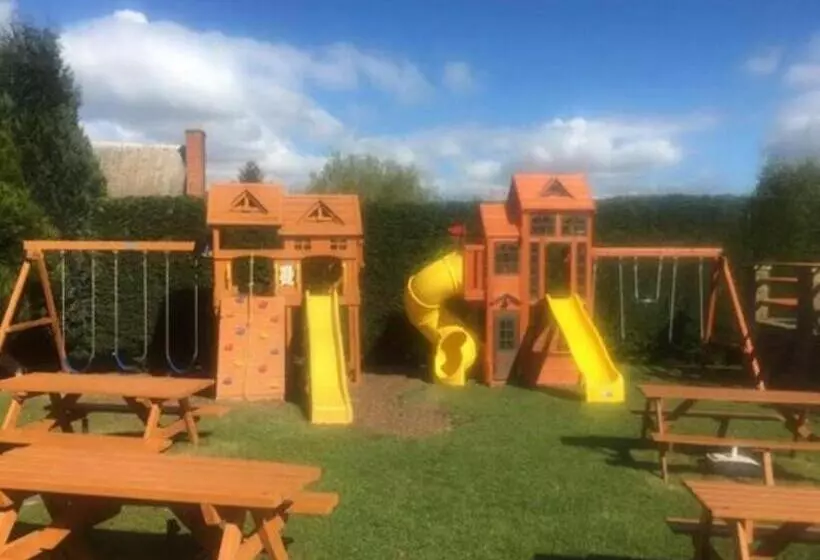 ホテル The Sitwell Arms