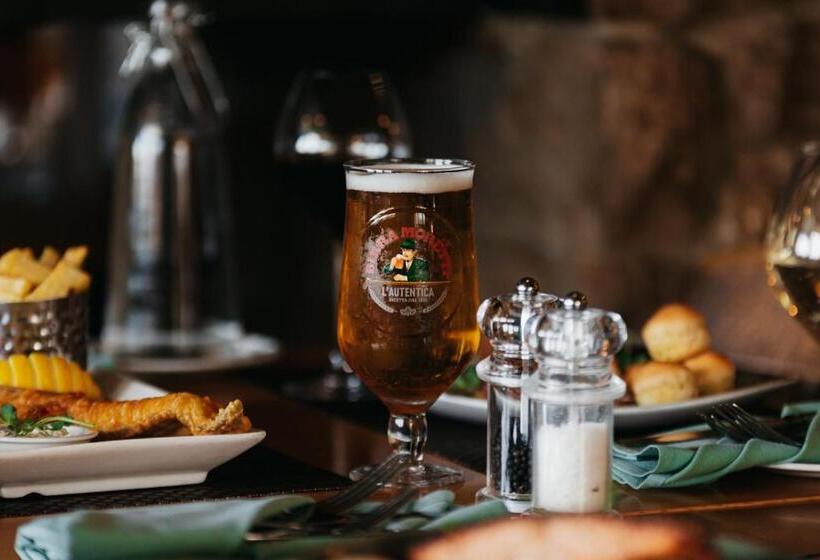 בית מלון כפרי The Sitwell Arms