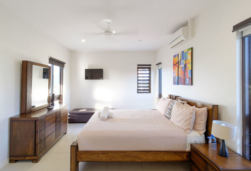 Naisoso Island Resort Villas