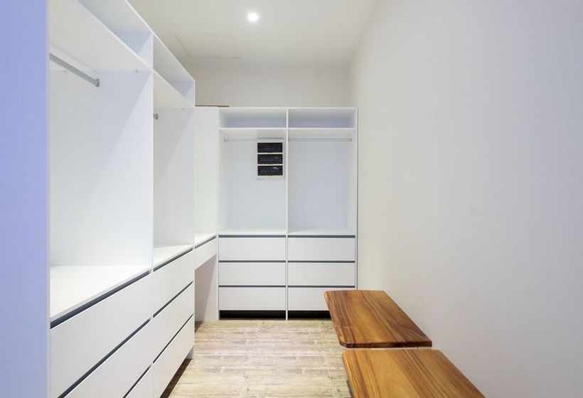 Naisoso Island Resort Villas