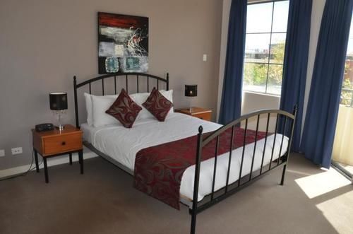 Rnr Serviced Apartments Adelaidewakefield