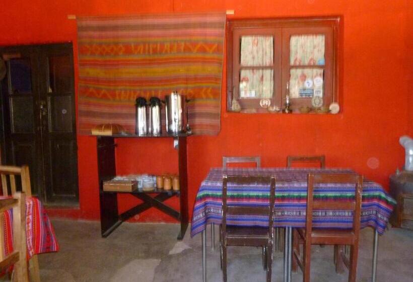 הוסטל Casa Colores