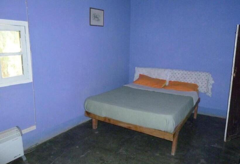 הוסטל Casa Colores