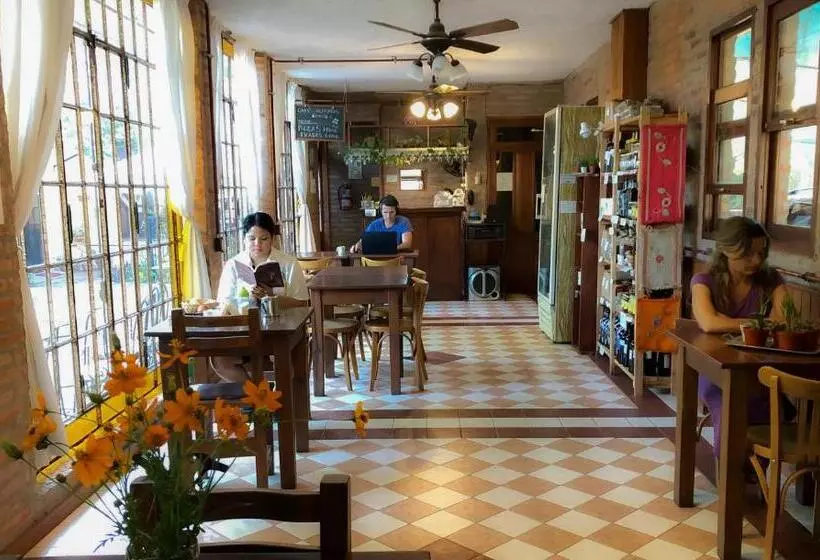 Retkeilymaja Hostal Las Golondrinas