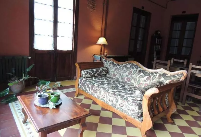 Retkeilymaja Hostal Las Golondrinas
