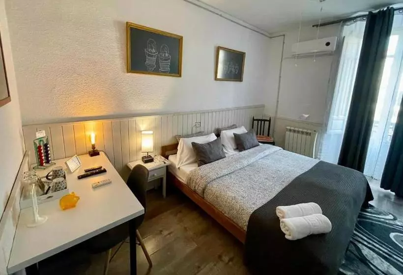 هاستل Itinere Rooms