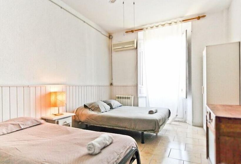 هاستل Itinere Rooms