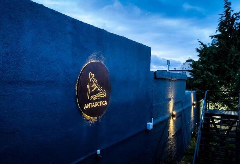 Antarctica Hostel