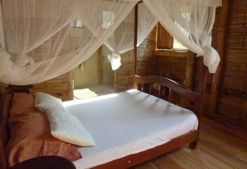 تختخواب و صبحانه Hostal Monte Libano