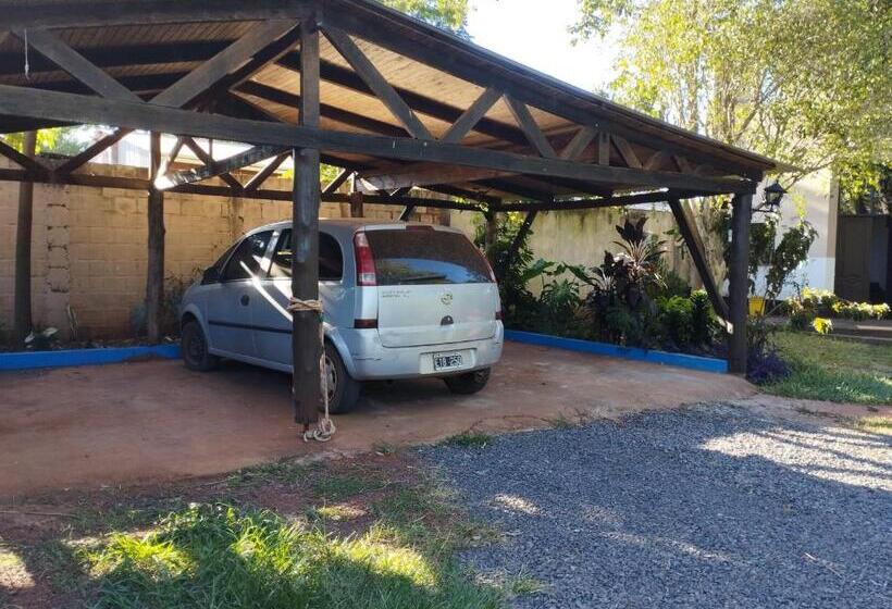 تختخواب و صبحانه Los Tangueros