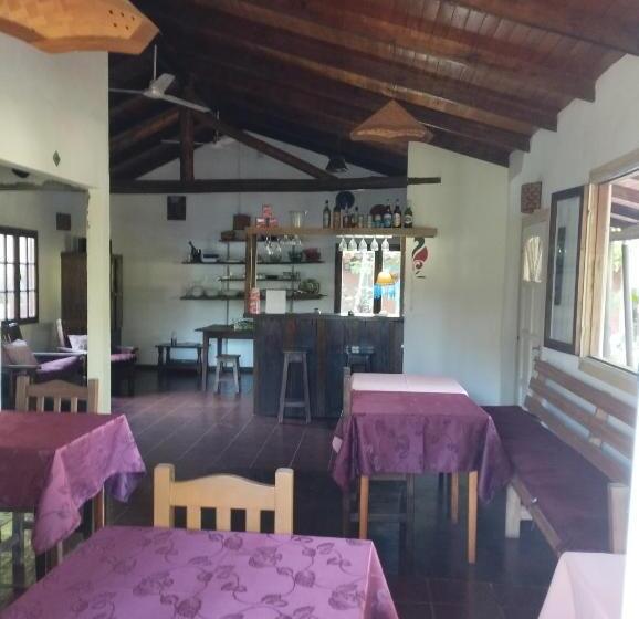 تختخواب و صبحانه Los Tangueros