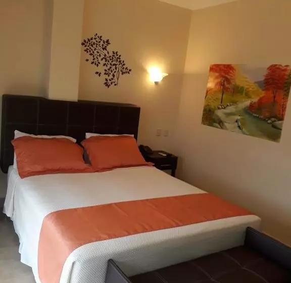 Club Del Campo   Hotel & Centro De Convenciones