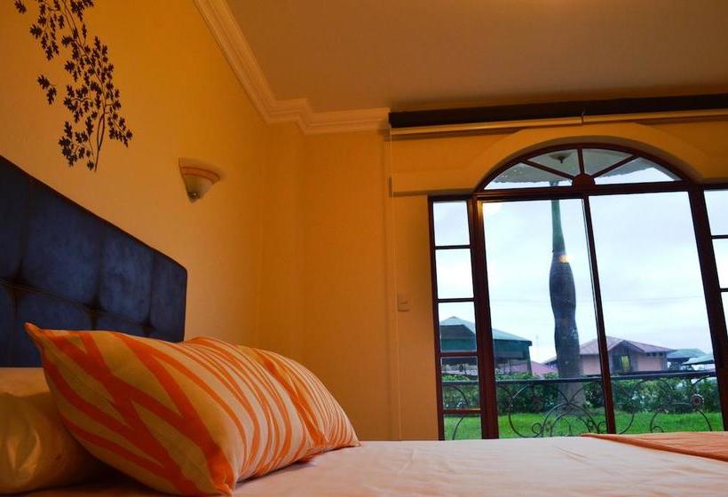 Club Del Campo   Hotel & Centro De Convenciones