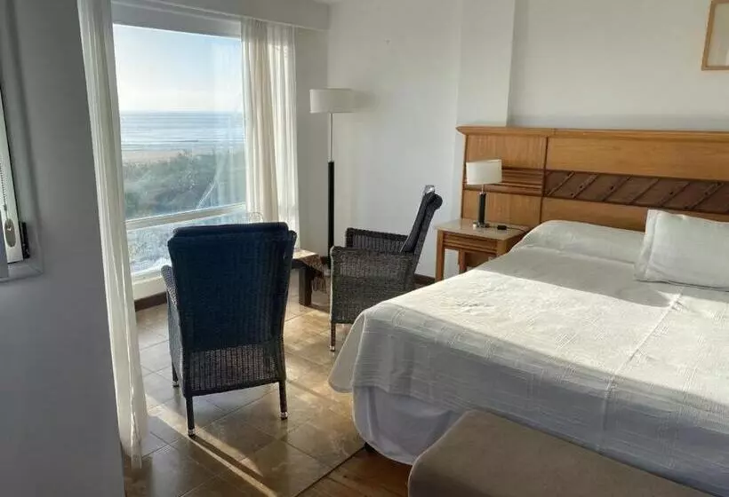 Costanera Mar Hotel & Suites