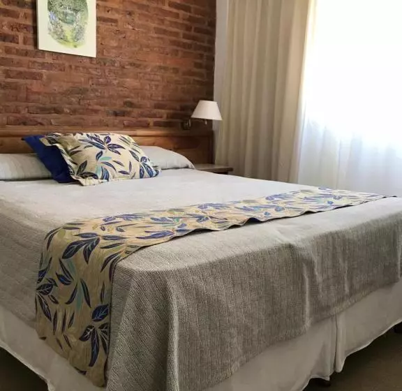 Costanera Mar Hotel & Suites