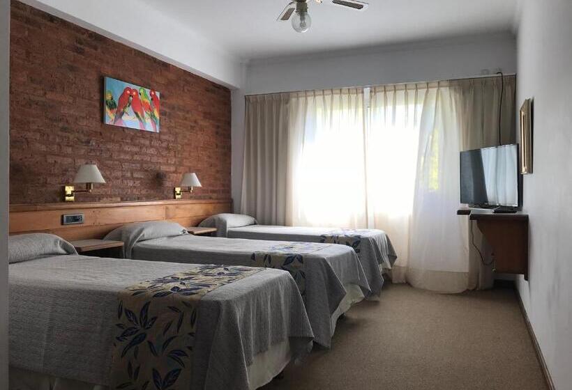 Costanera Mar Hotel & Suites