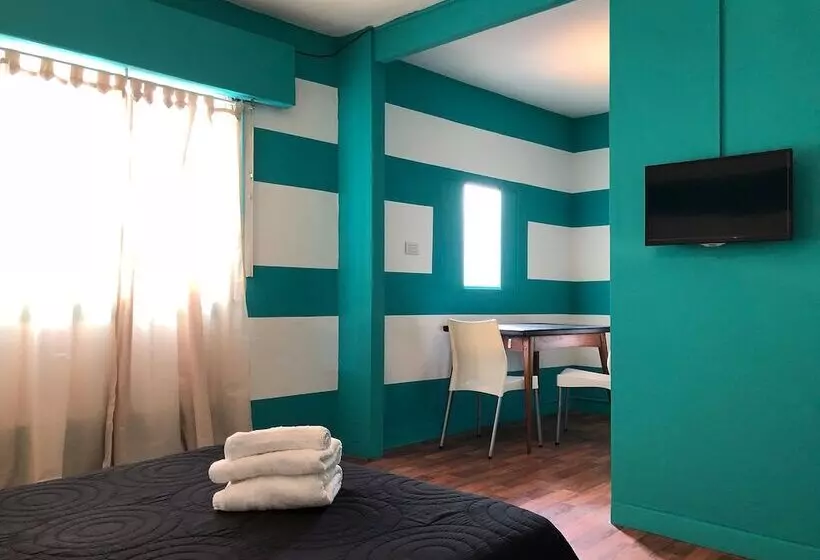 Defensa 821 Bed & Breakfast